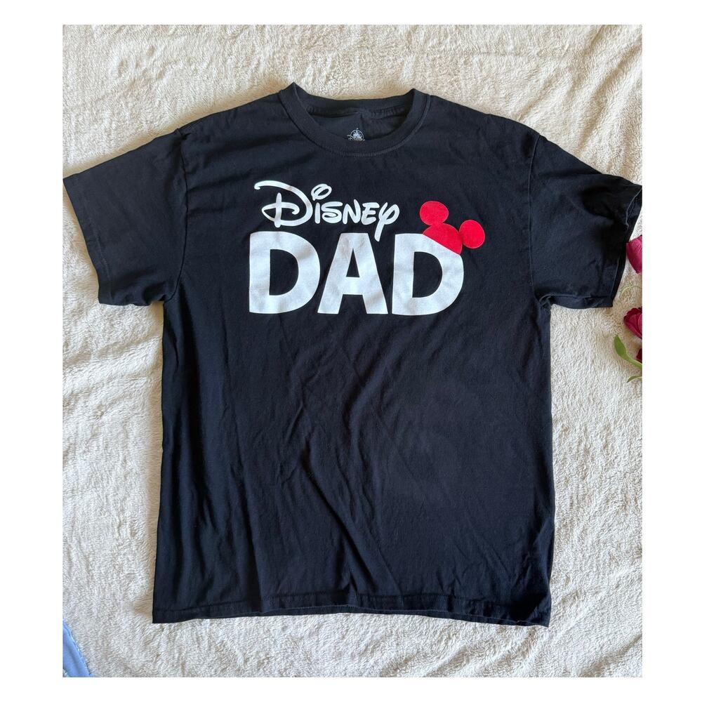 Disney Dad T-Shirt Size Large